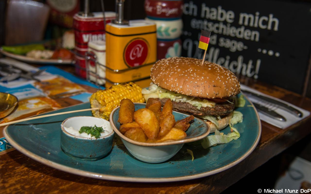 Hotel Und Restaurant Loewenbraeu Koeln Экстерьер фото